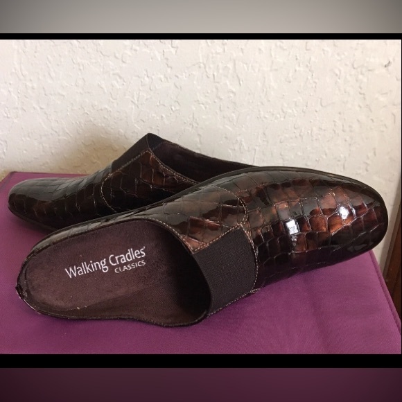 Cradles Classic Women’s Walking Leather Mules 7.5 N Brown Crocodile  1” Heel - Picture 6 of 8